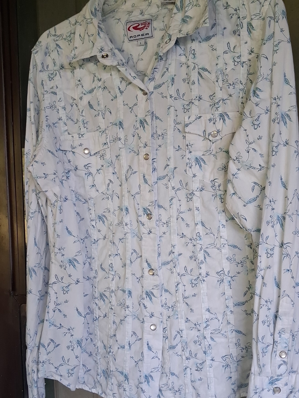 Roper White Shirt with Light Blue Floral Print